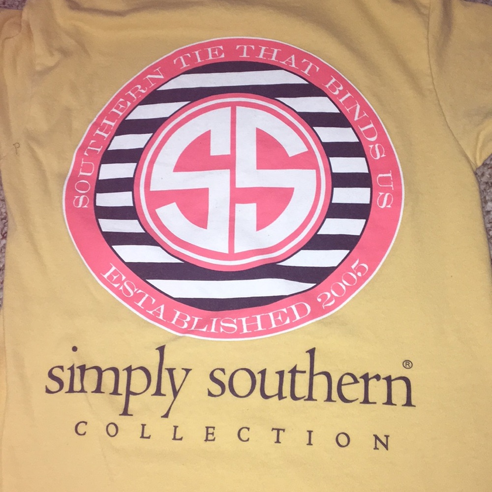 ~SALE~ NWOT SIMPLY SOUTHERN TEE